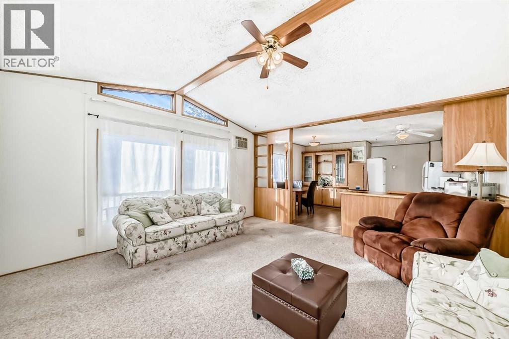 3227 Burroughs Manor Ne, Calgary, Alberta  T1Y 6K1 - Photo 13 - A2290599