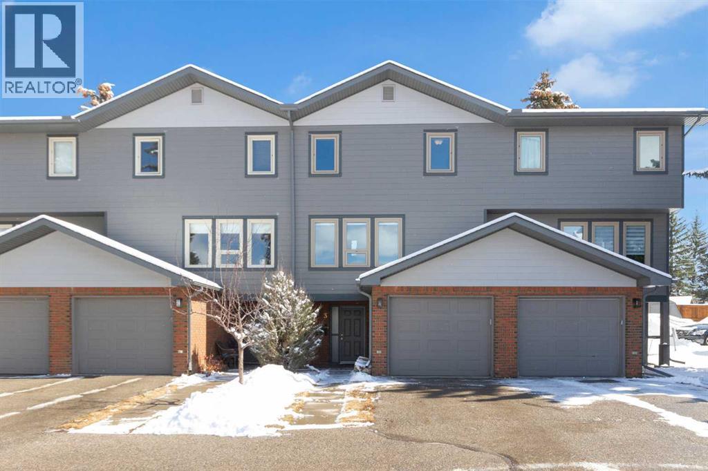 3, 64 Woodacres Crescent SW, Calgary, Alberta