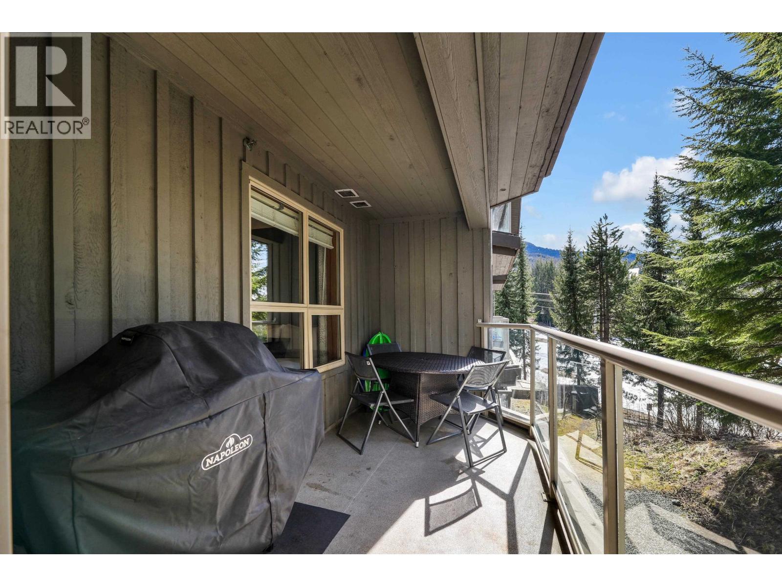 212 4800 Spearhead Drive, Whistler, British Columbia  V0N 1B4 - Photo 3 - R3106654