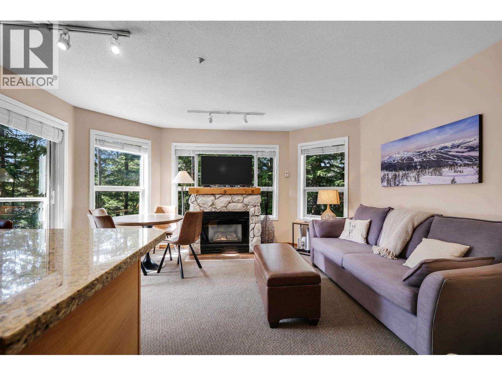 212 4800 Spearhead Drive, Whistler, British Columbia  V0N 1B4 - Photo 5 - R3106654