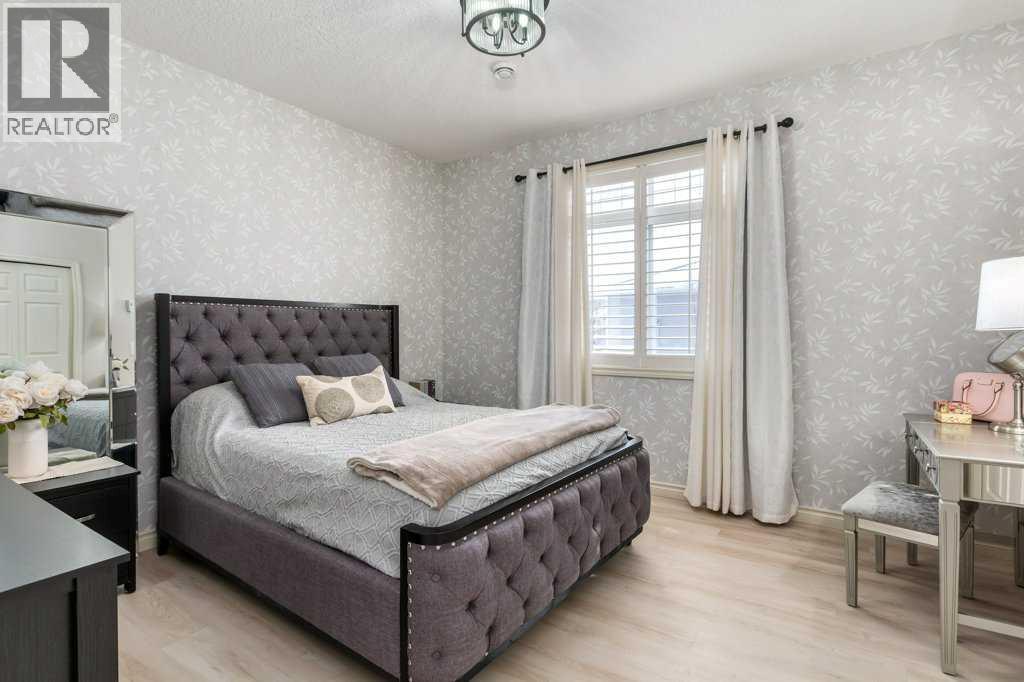 401 Sunvale Crescent Ne, High River, Alberta  T1V 0E8 - Photo 11 - A2297973