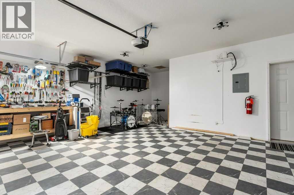 401 Sunvale Crescent Ne, High River, Alberta  T1V 0E8 - Photo 20 - A2297973