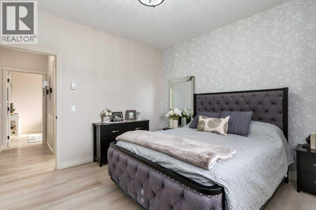 401 Sunvale Crescent Ne, High River, Alberta  T1V 0E8 - Photo 12 - A2297973