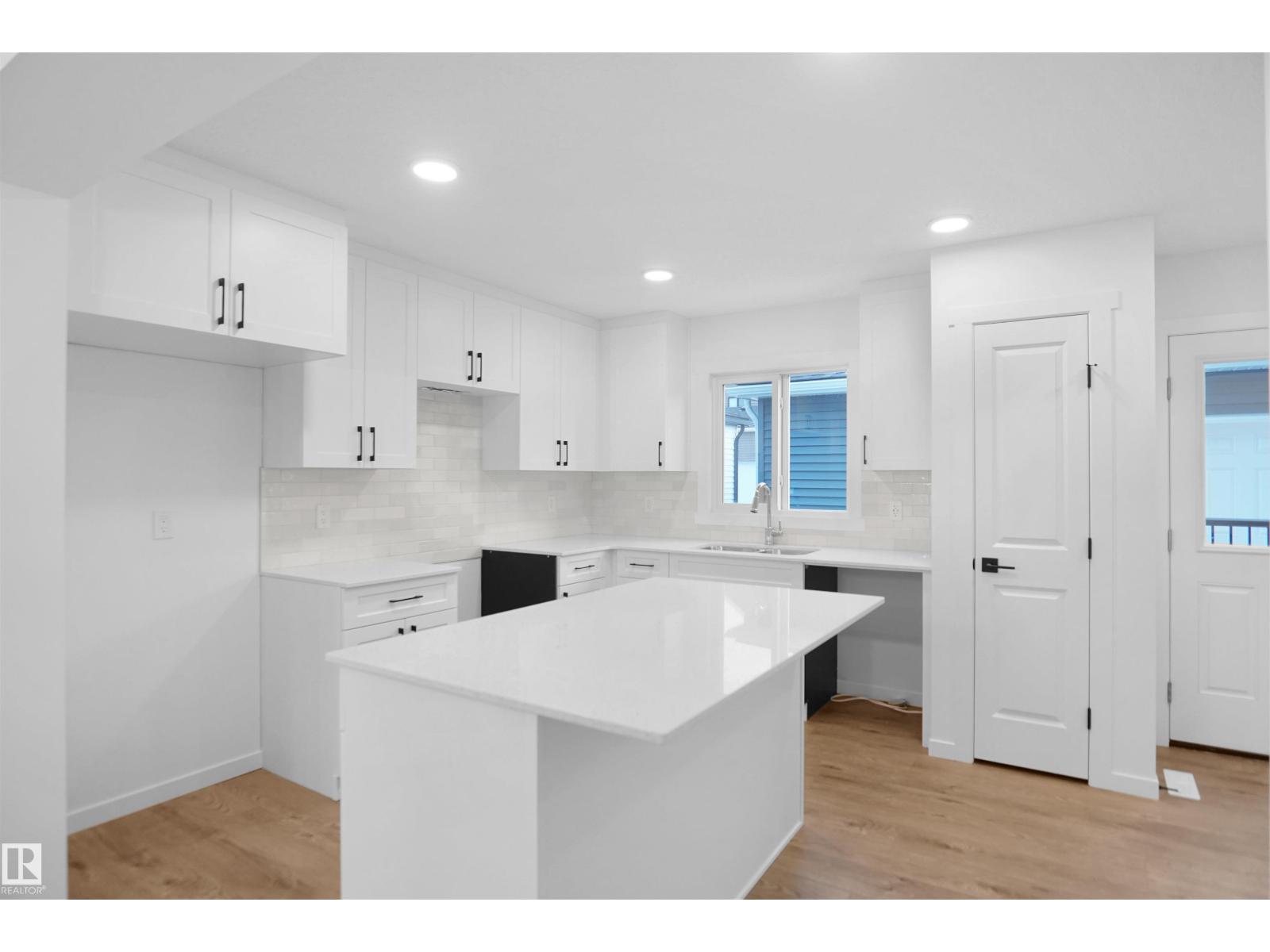 252 Savoy Cr, Sherwood Park, Alberta  T8H 0Z5 - Photo 11 - E4479738