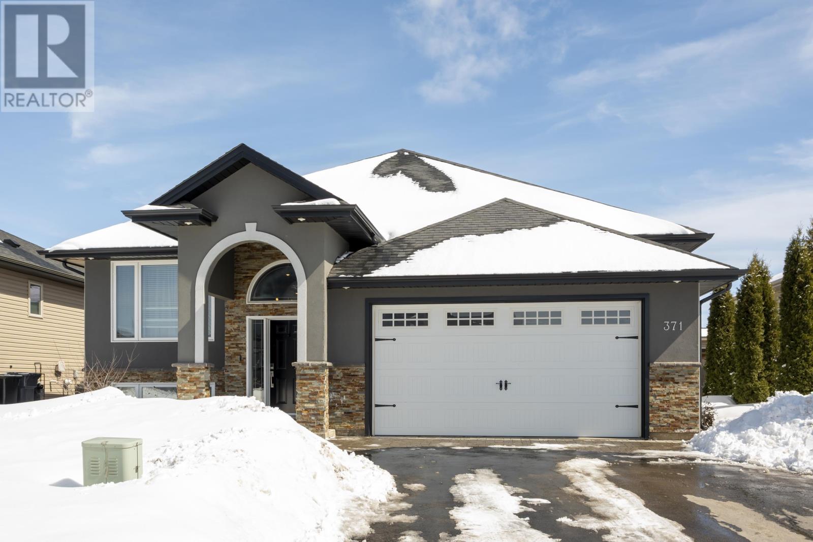 371 Cougar CRES, Thunder Bay, Ontario