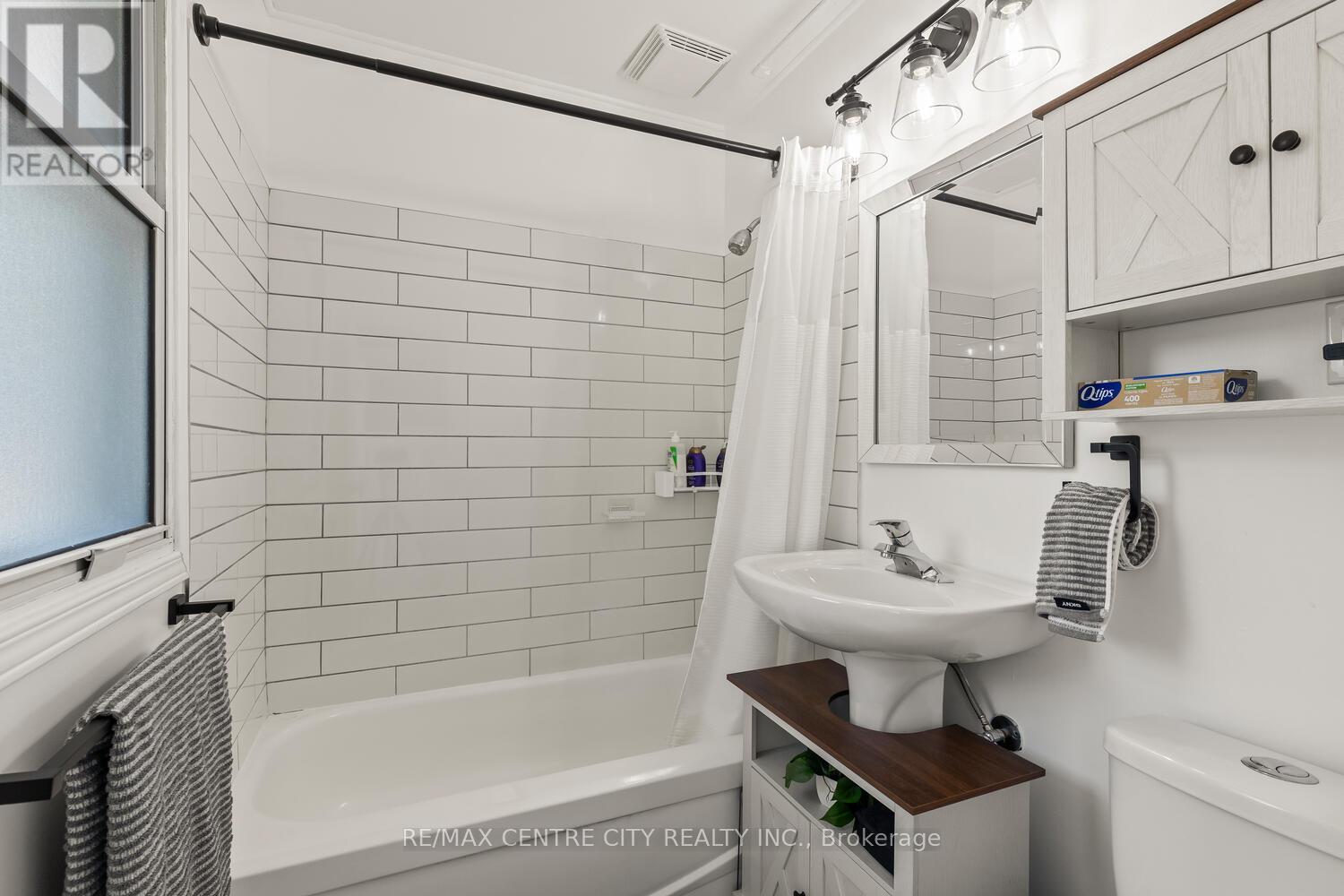 292 Paardeberg Crescent, London East, Ontario  N5Y 1C1 - Photo 15 - X12939378