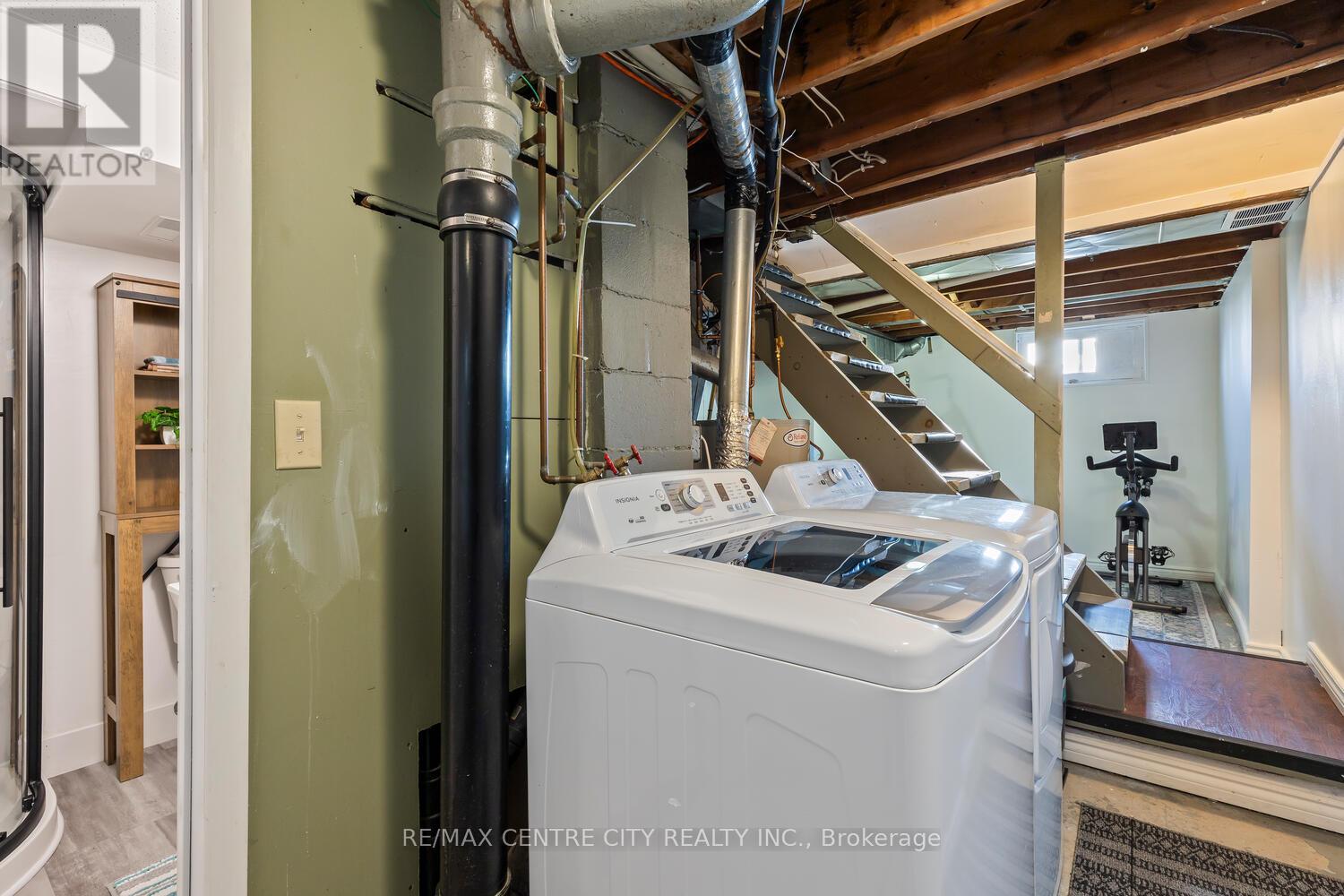 292 Paardeberg Crescent, London East, Ontario  N5Y 1C1 - Photo 28 - X12939378