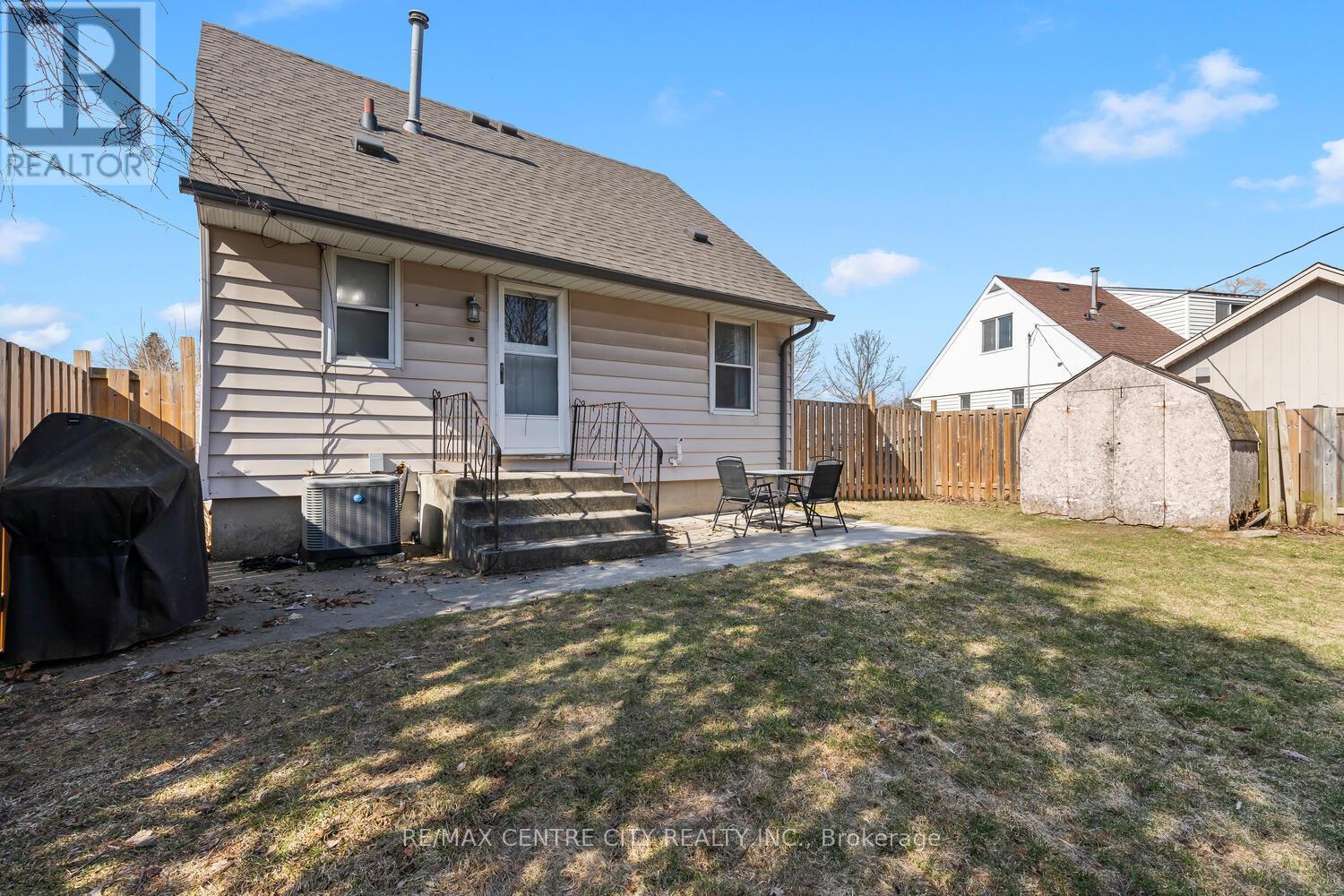 292 Paardeberg Crescent, London East, Ontario  N5Y 1C1 - Photo 31 - X12939378