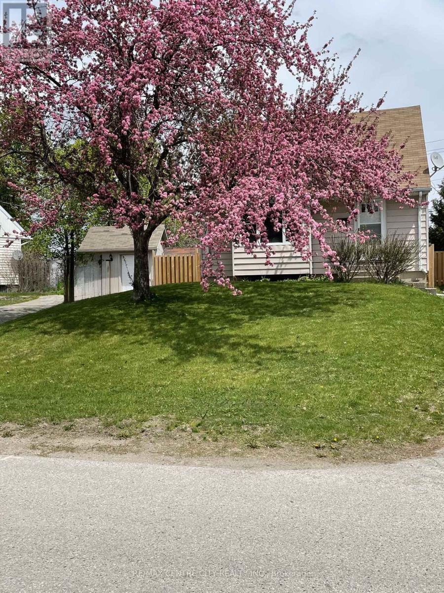 292 Paardeberg Crescent, London East, Ontario  N5Y 1C1 - Photo 4 - X12939378