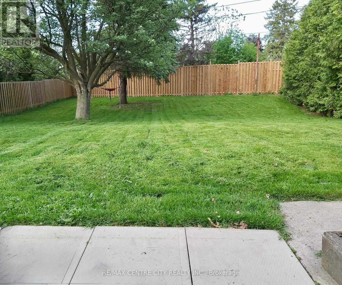 292 Paardeberg Crescent, London East, Ontario  N5Y 1C1 - Photo 5 - X12939378