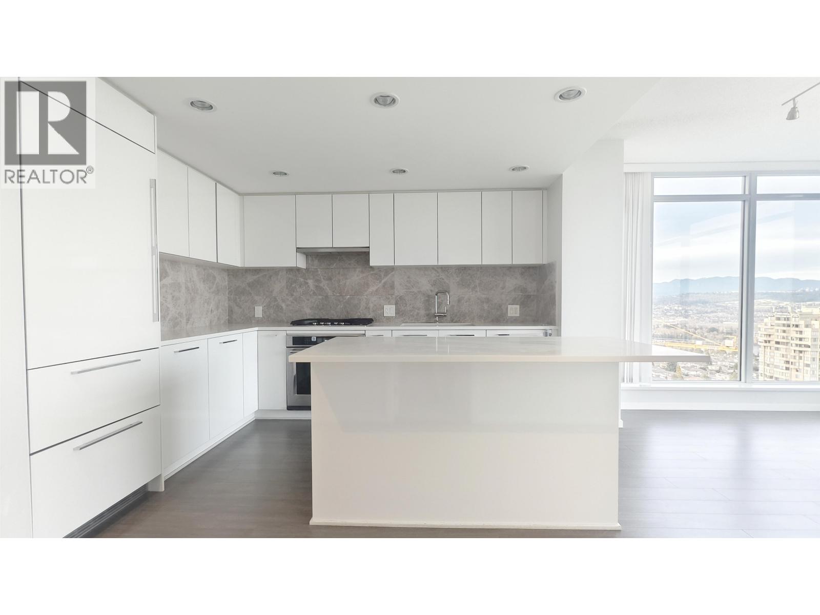 2906 6700 DUNBLANE AVENUE, Vancouver, British Columbia