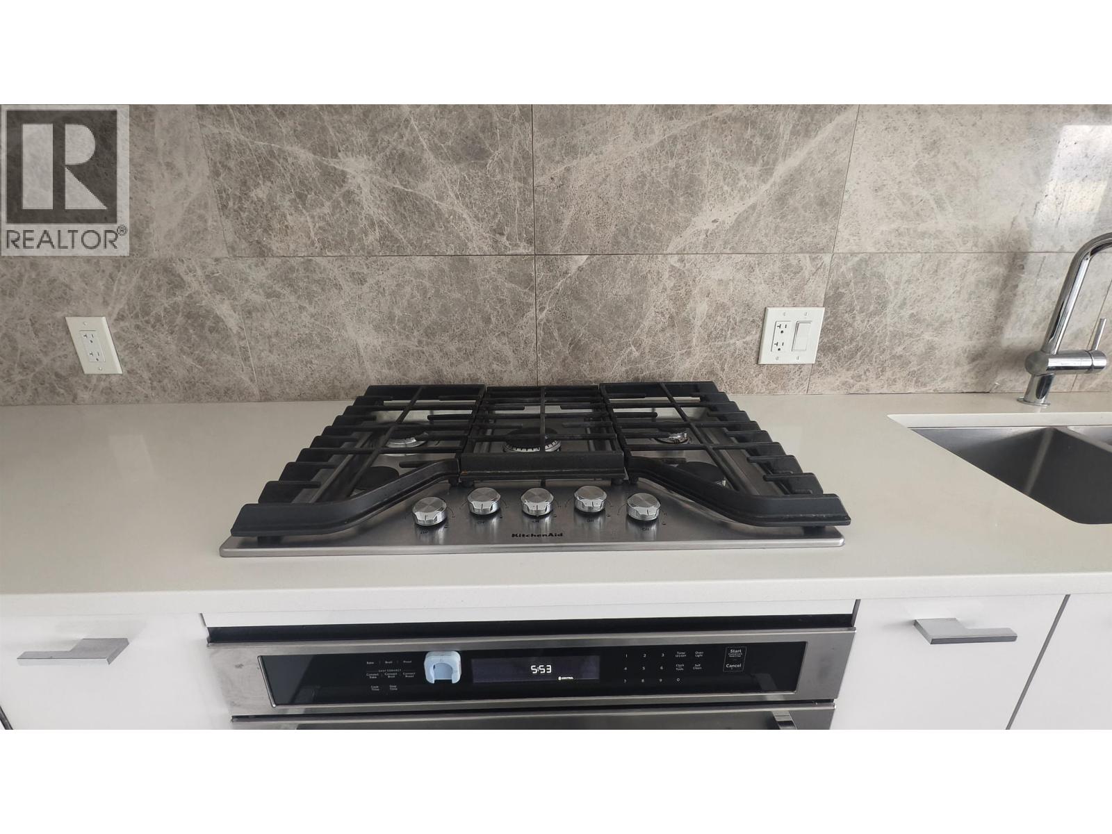 2906 6700 Dunblane Avenue, Vancouver, British Columbia  V5H 0J3 - Photo 9 - R3106701