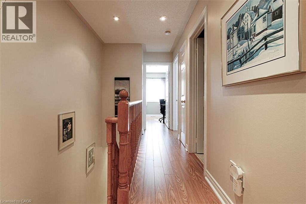 100 Beddoe Drive Unit# 98, Hamilton, Ontario  L8P 4Z2 - Photo 2 - 40808517