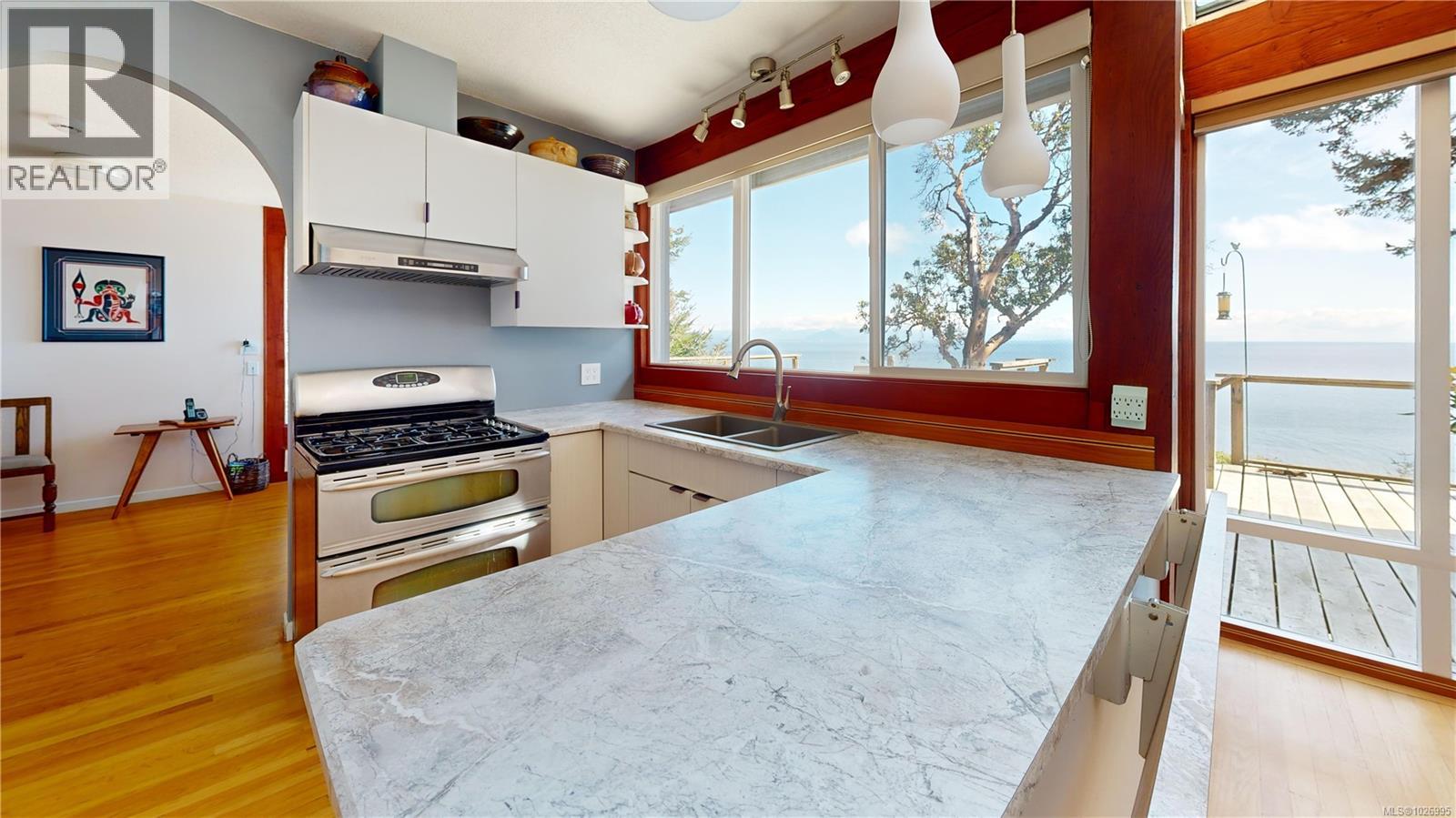 1130 Berry Point Rd, Gabriola Island, British Columbia V0R 1X1 - Photo 14 - 1026995