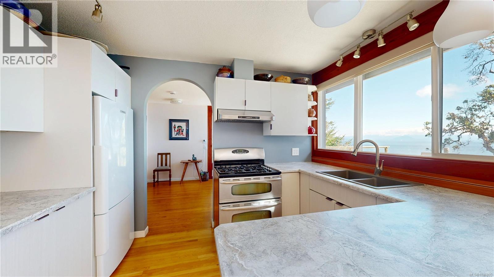 1130 Berry Point Rd, Gabriola Island, British Columbia V0R 1X1 - Photo 13 - 1026995