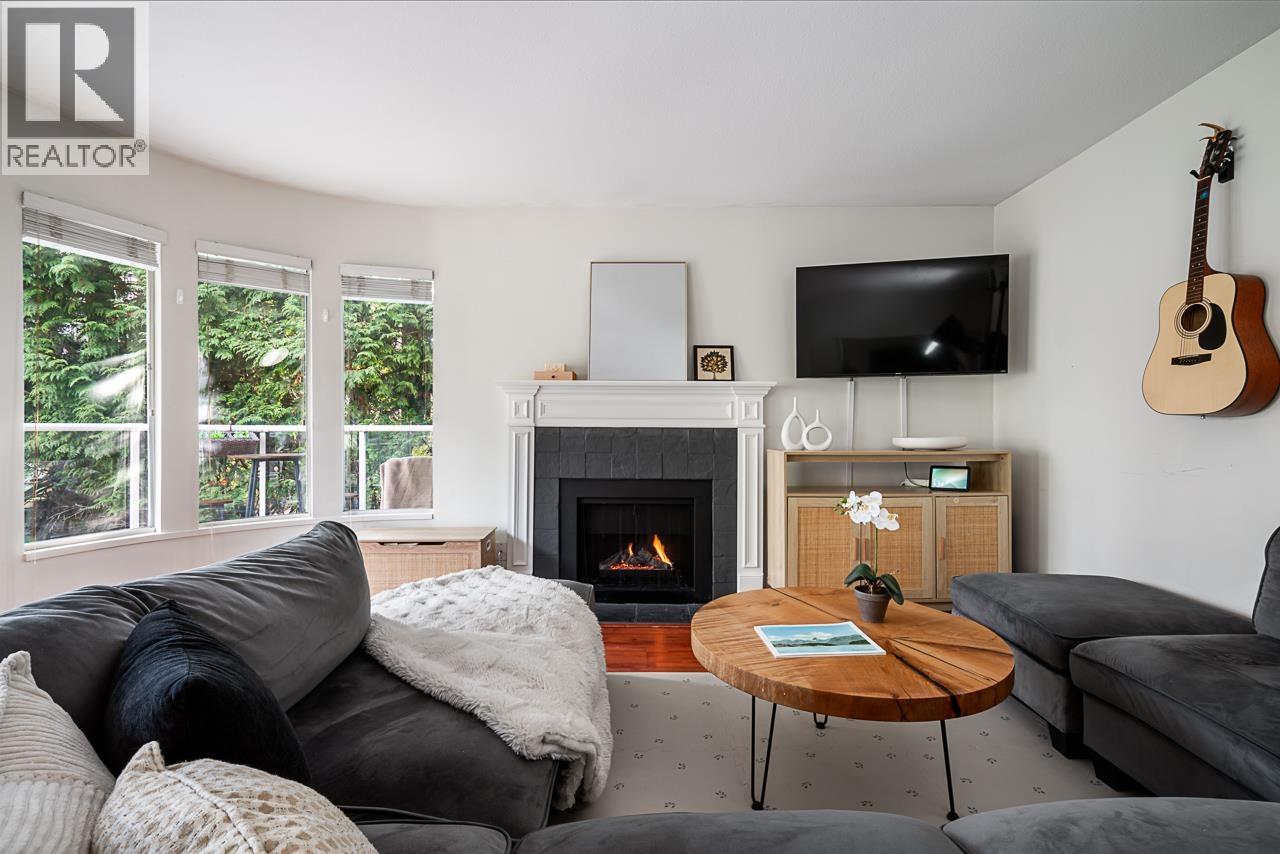 202 320 W 2nd Street, North Vancouver, British Columbia  V7M 1E1 - Photo 5 - R3106728