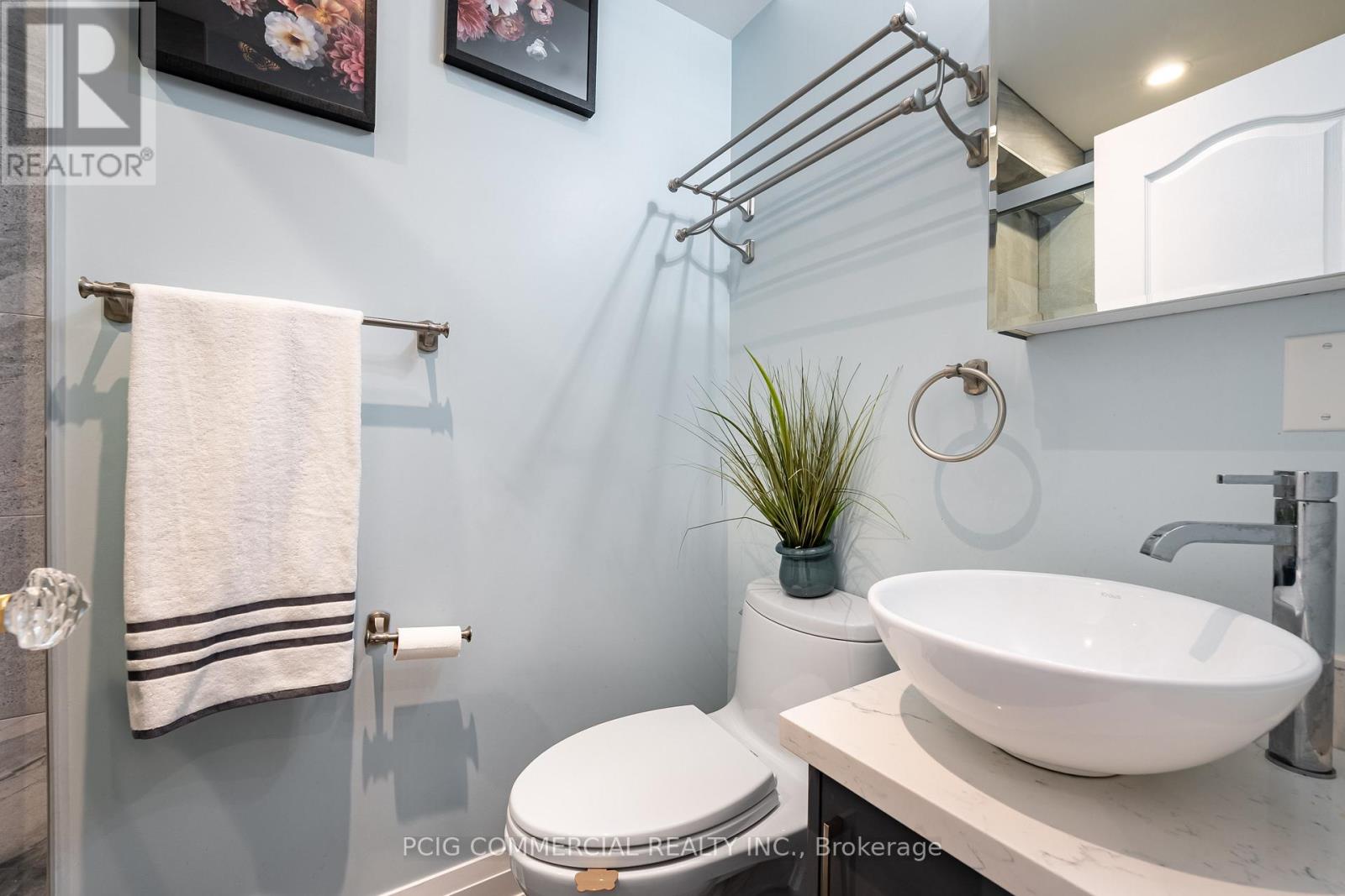 84 Lincoln Green Drive, Markham, Ontario  L3P 1R8 - Photo 43 - N12954268