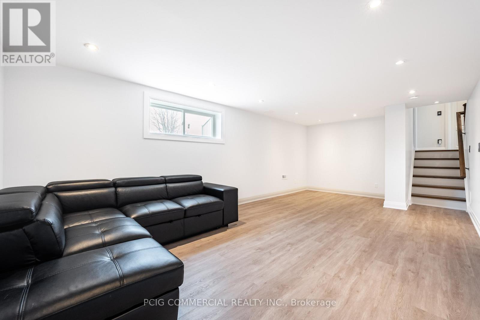 84 Lincoln Green Drive, Markham, Ontario  L3P 1R8 - Photo 47 - N12954268