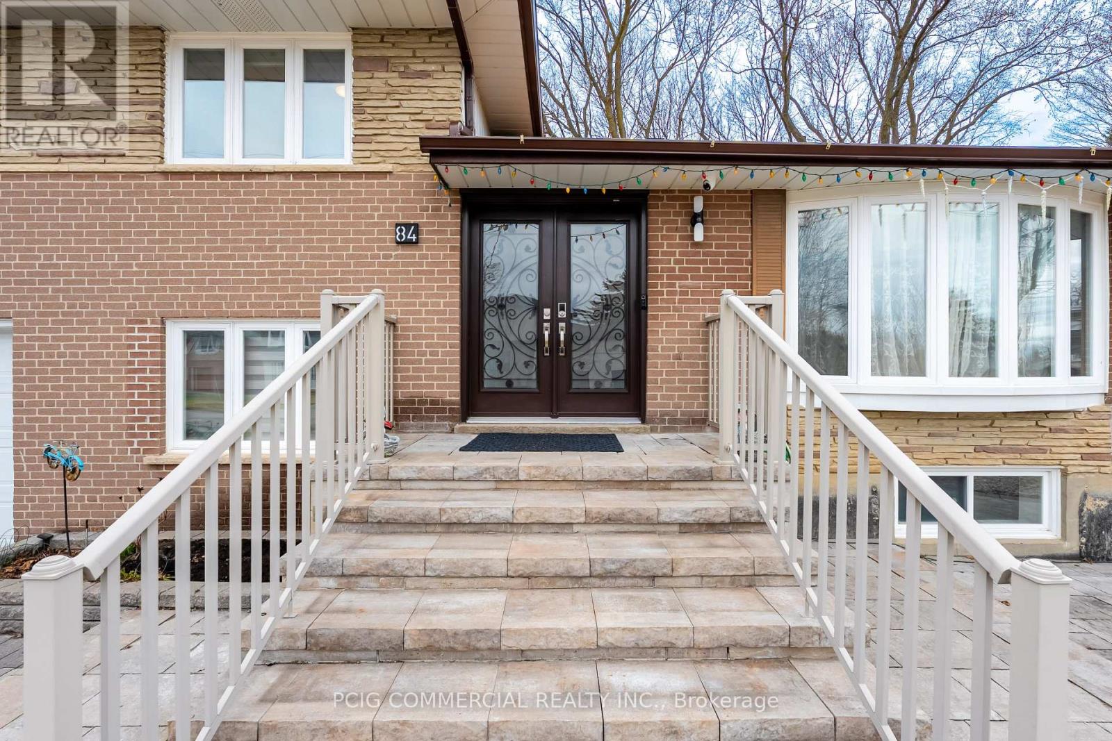 84 Lincoln Green Drive, Markham, Ontario  L3P 1R8 - Photo 6 - N12954268