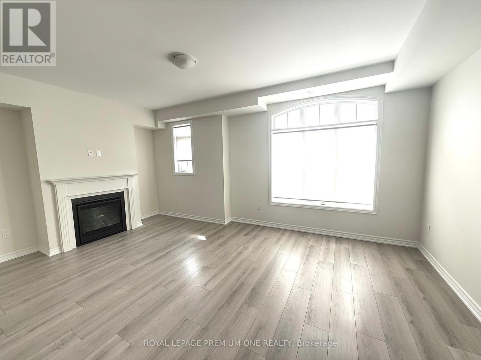 7 Verbena Street, East Gwillimbury, Ontario  L9N 0T6 - Photo 5 - N12954290