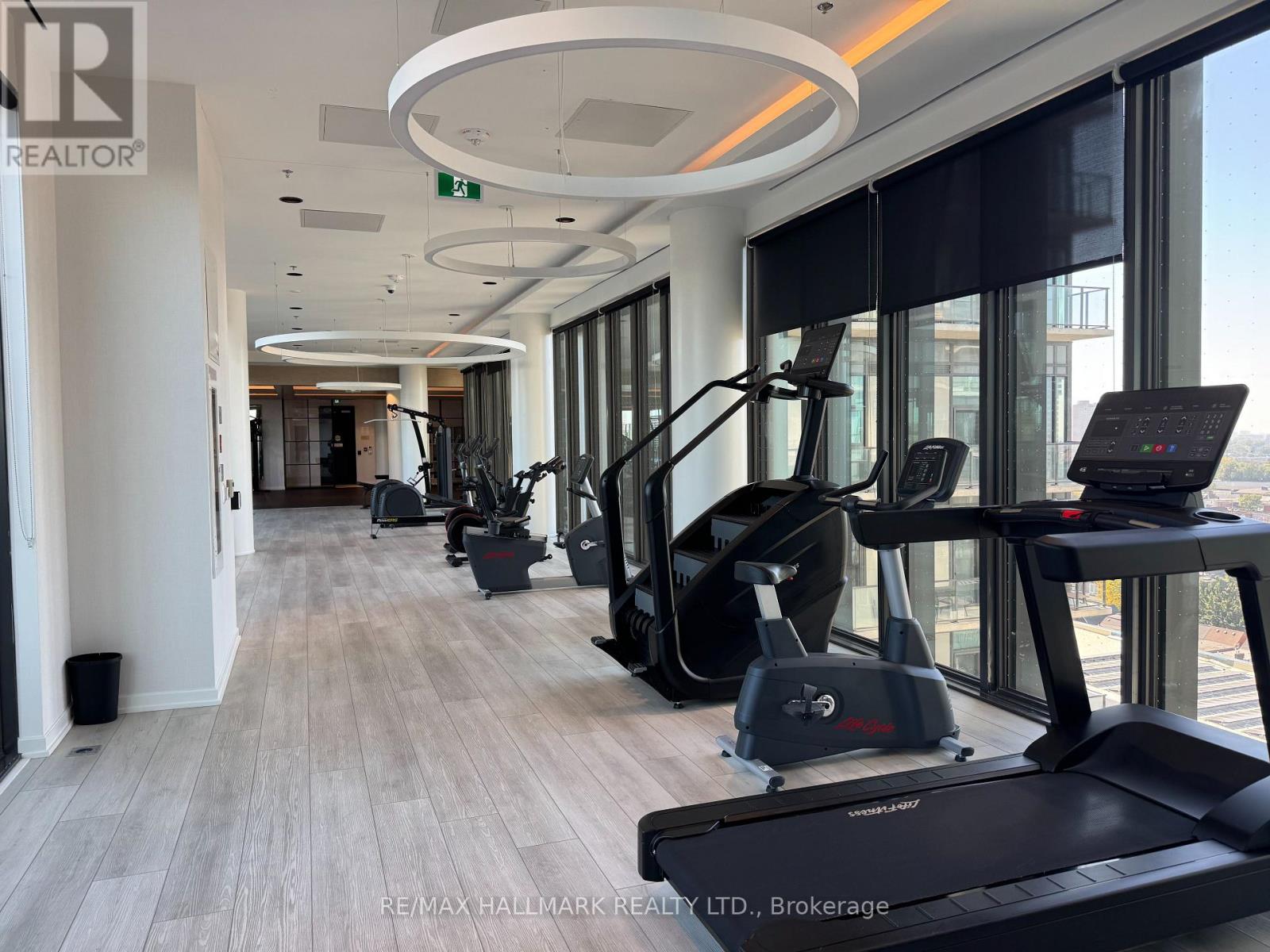 2205 - 1285 Dupont Street, Toronto, Ontario  M6H 0E3 - Photo 22 - W12954256