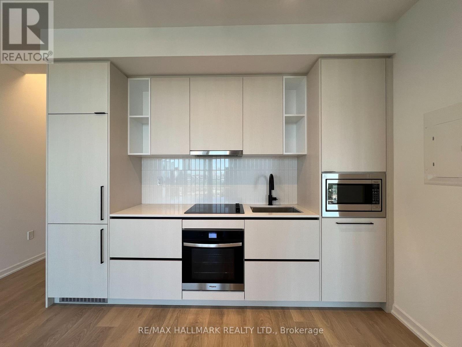 2205 - 1285 Dupont Street, Toronto, Ontario  M6H 0E3 - Photo 4 - W12954256