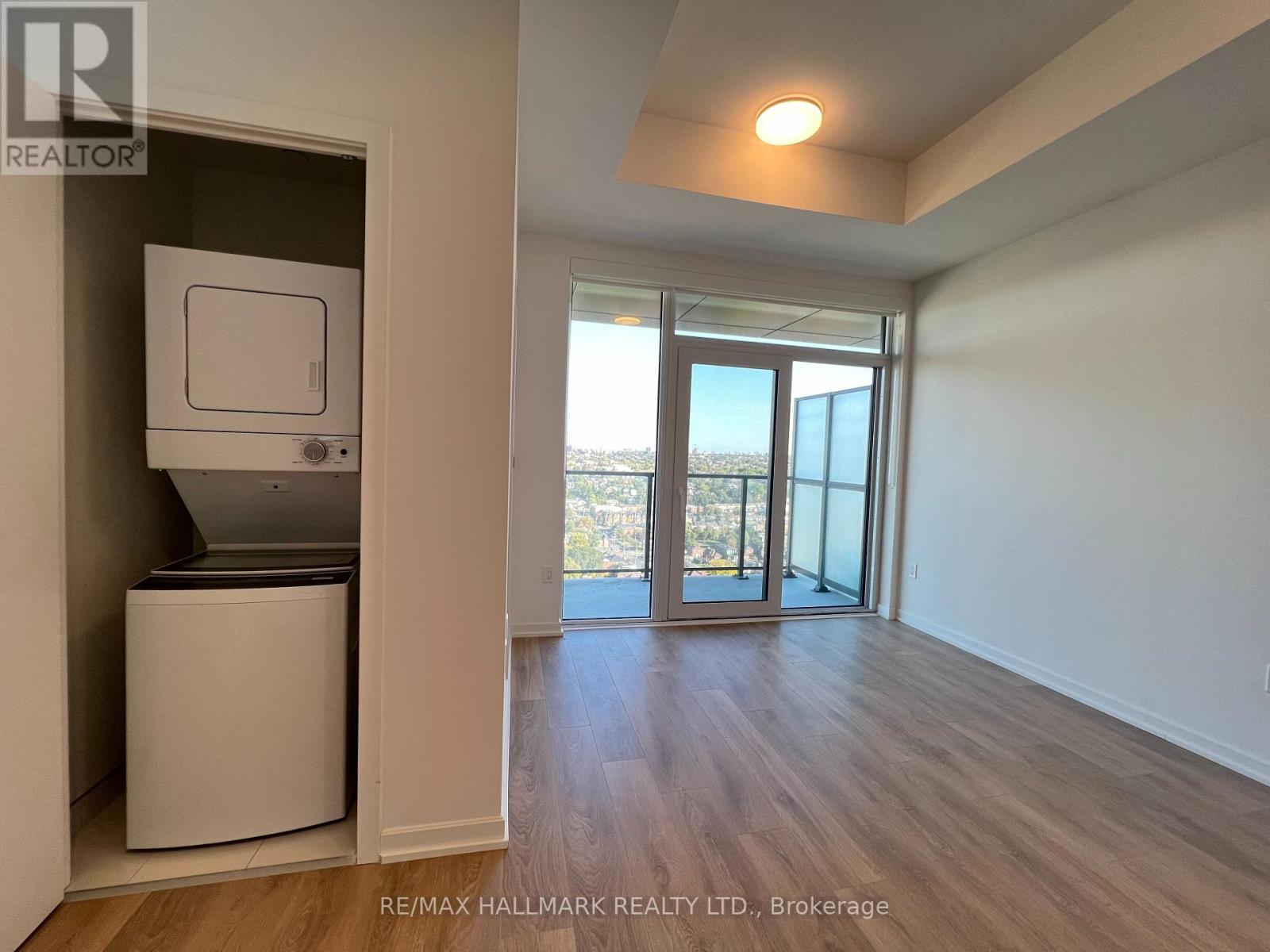 2205 - 1285 Dupont Street, Toronto, Ontario  M6H 0E3 - Photo 7 - W12954256