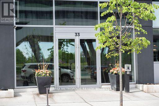 1107 - 33 SHORE BREEZE DRIVE, Toronto, Ontario