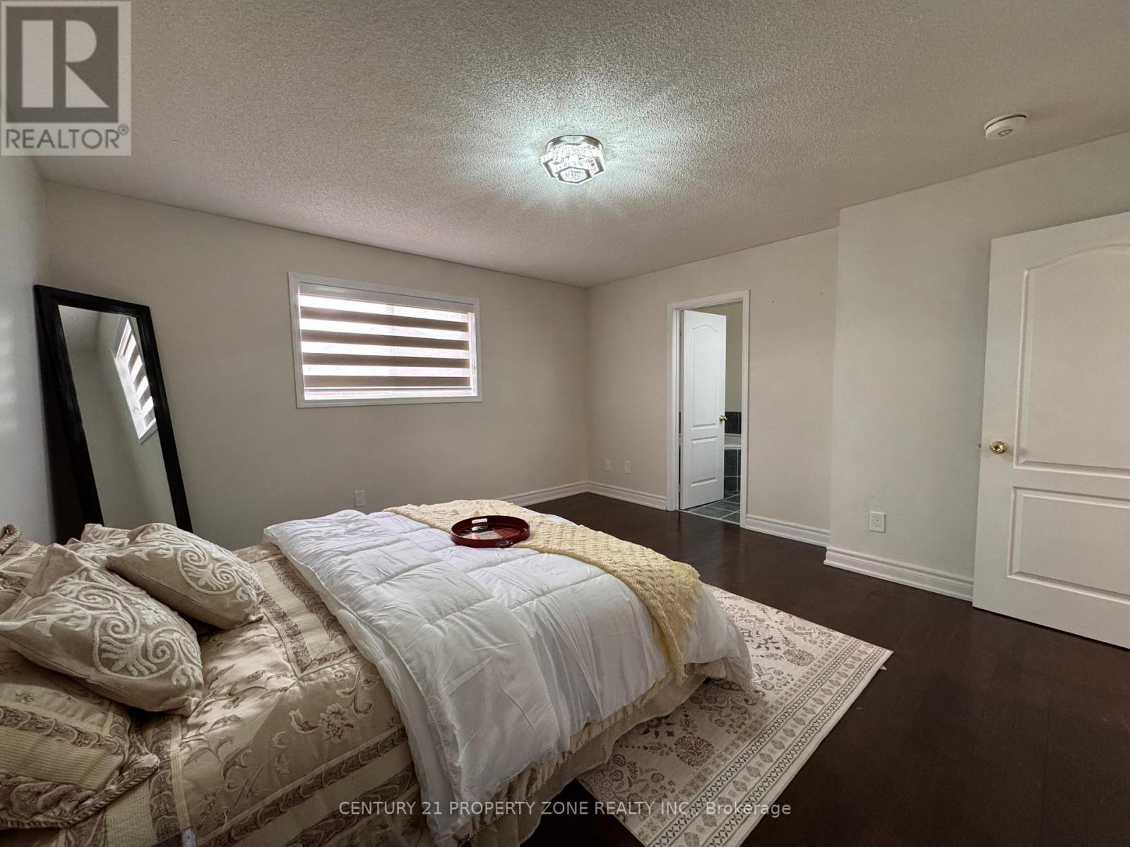 84 Tideland Drive, Brampton, Ontario  L7A 2W1 - Photo 25 - W12954274