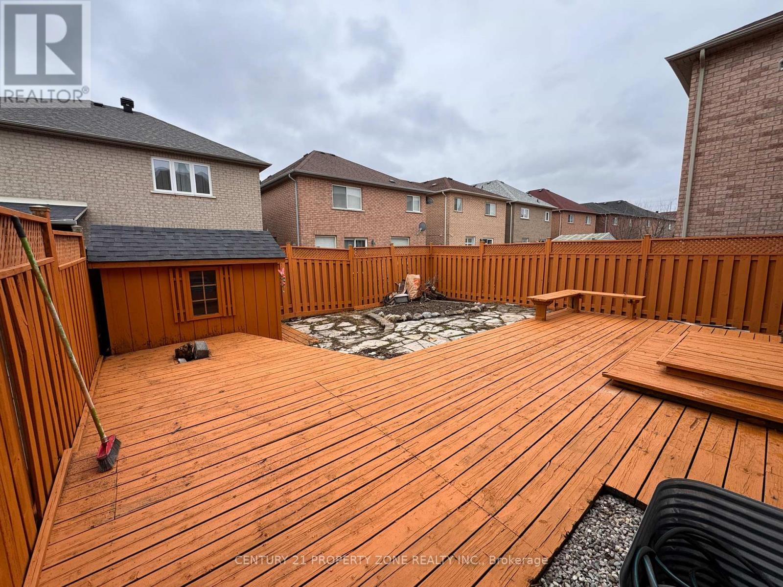 84 Tideland Drive, Brampton, Ontario  L7A 2W1 - Photo 32 - W12954274