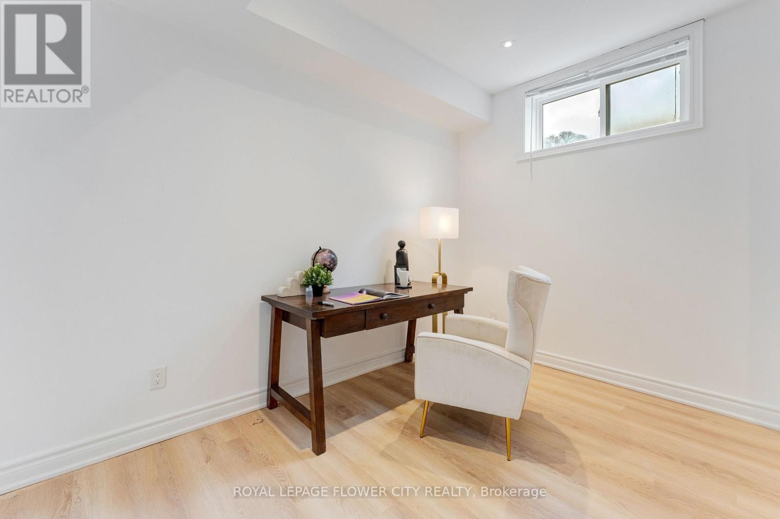 19 Connorvale Avenue, Toronto, Ontario  M8W 3Z9 - Photo 38 - W12954280