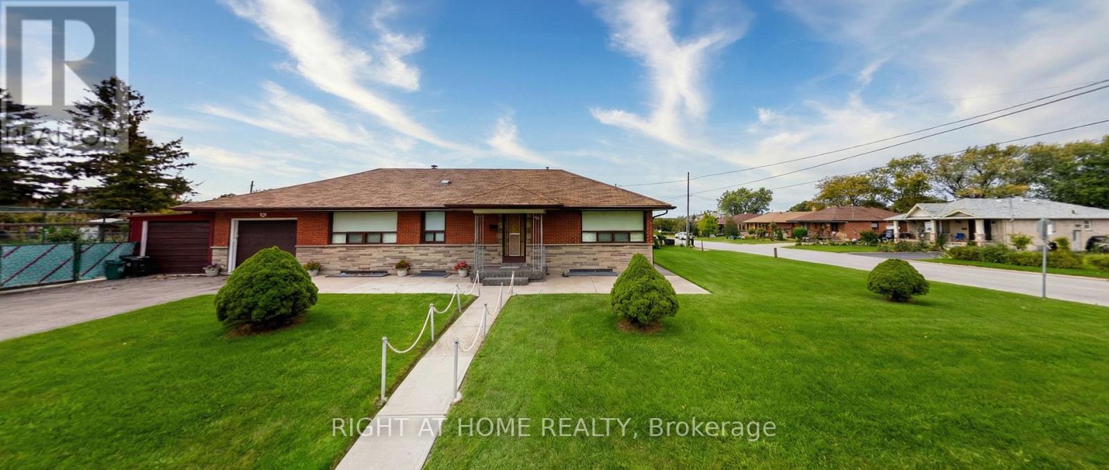 53 TAVISTOCK ROAD, Toronto, Ontario