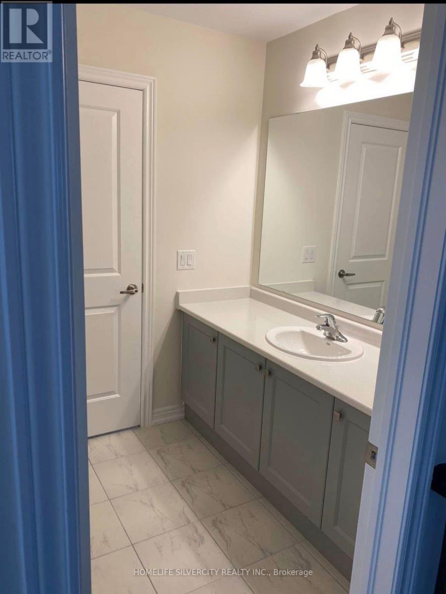 544 Beckview Crescent N, Kitchener, Ontario  N2R 0R3 - Photo 8 - X12954272