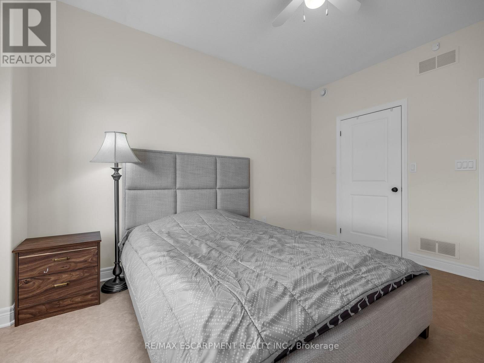 18 Biagi Court, St. Catharines, Ontario  L2M 7Z6 - Photo 12 - X12954294