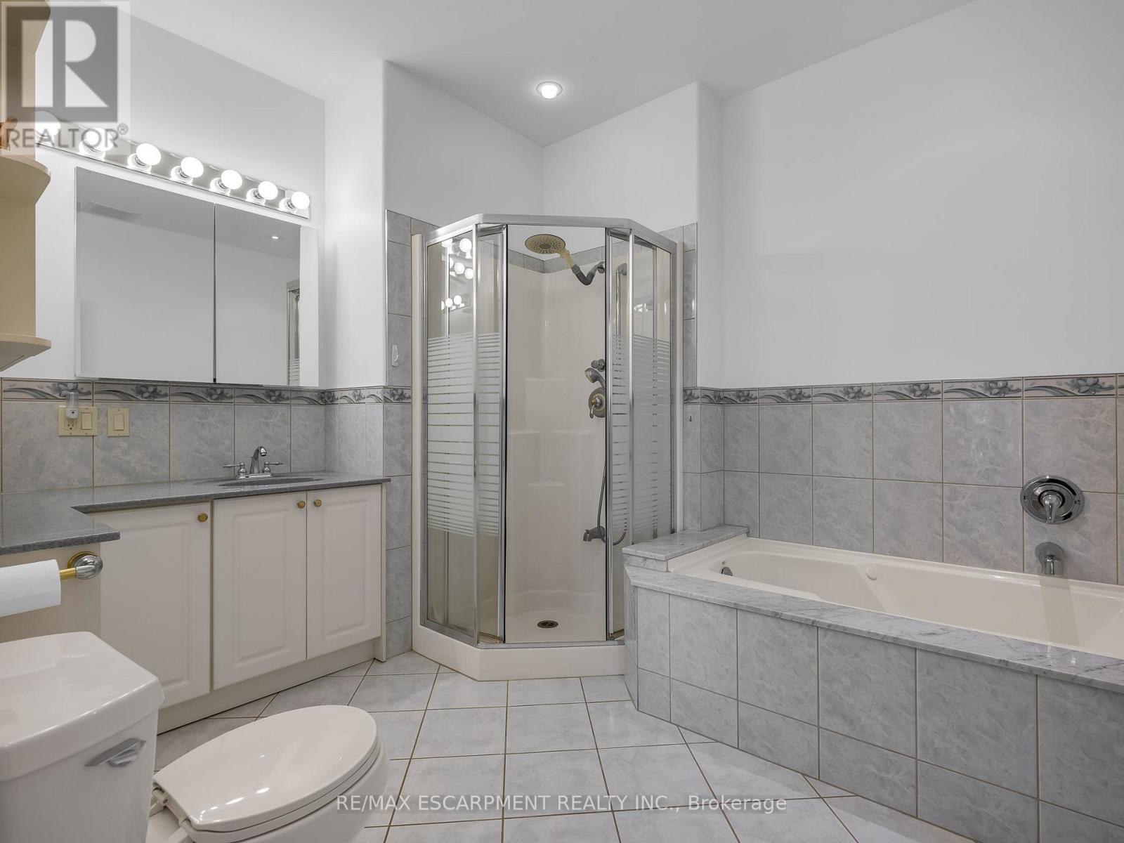 18 Biagi Court, St. Catharines, Ontario  L2M 7Z6 - Photo 13 - X12954294