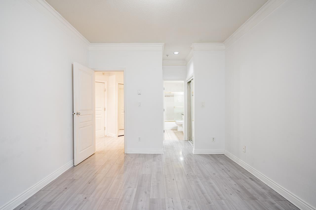 115 8115 121a Street, Surrey, British Columbia  V3W 1J2 - Photo 6 - R3105500