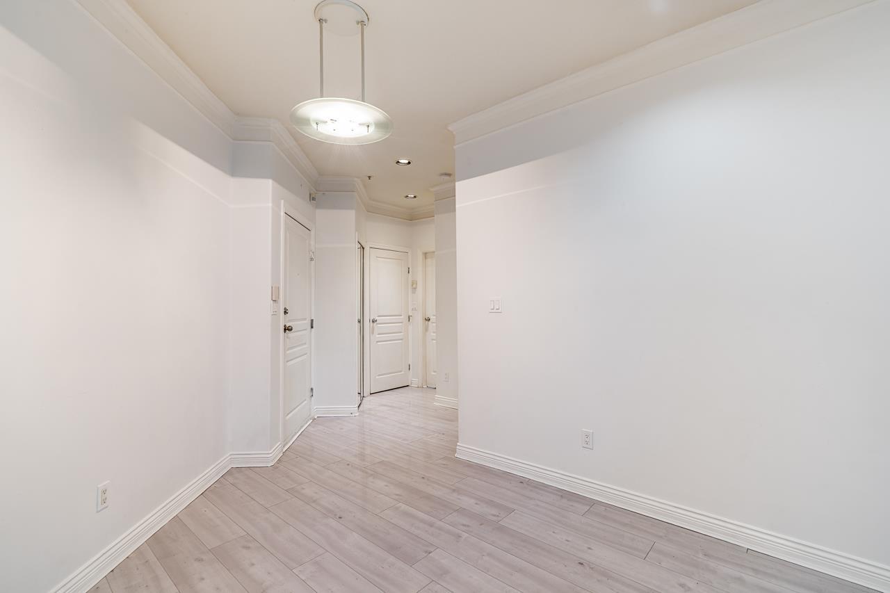 115 8115 121a Street, Surrey, British Columbia  V3W 1J2 - Photo 5 - R3105500