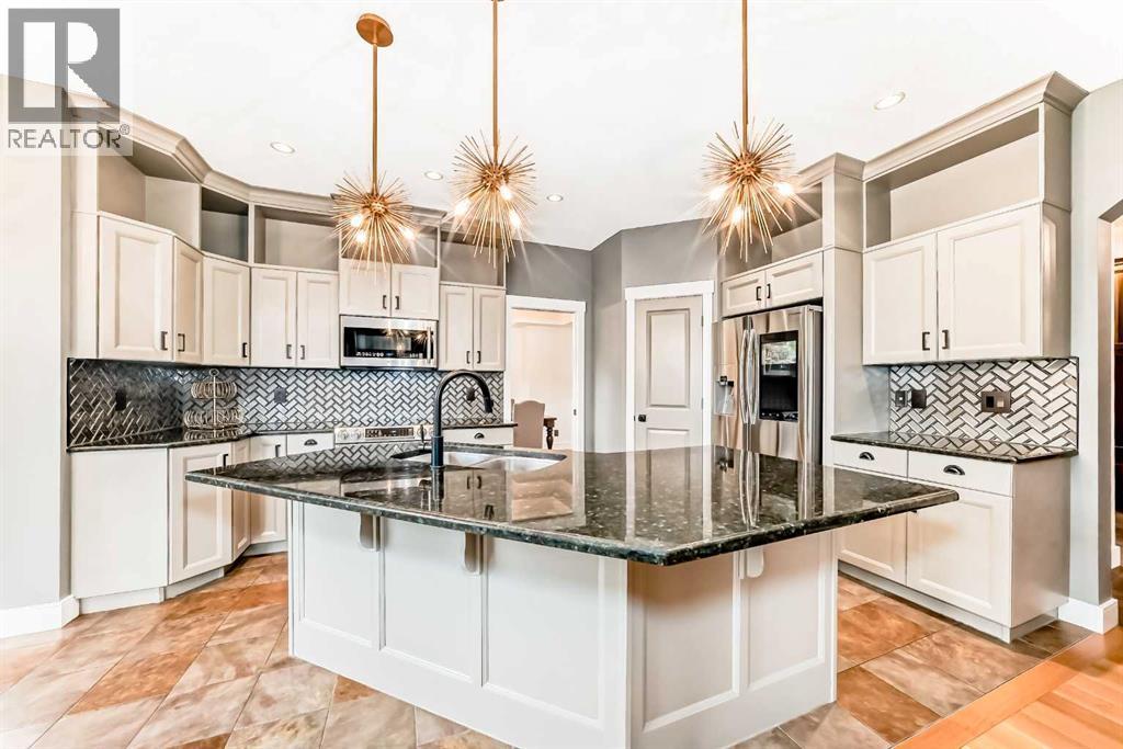 2 Tuscany Estates Crescent Nw, Calgary, Alberta  T3L 0B2 - Photo 4 - A2290394