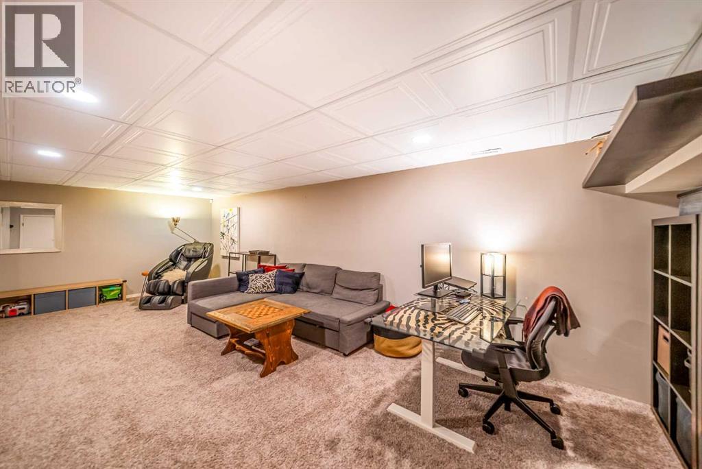 147 Midvalley Place Se, Calgary, Alberta  T2X 1K3 - Photo 29 - A2296545