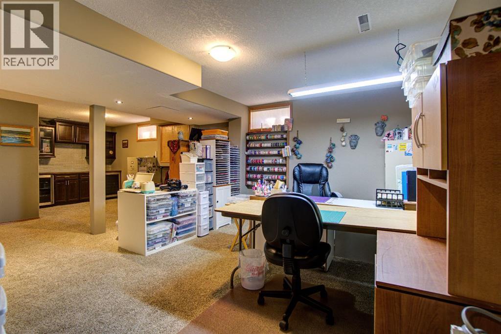 4601 4 Street W, Claresholm, Alberta  T0L 0T0 - Photo 35 - A2297580