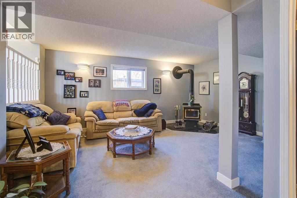 4601 4 Street W, Claresholm, Alberta  T0L 0T0 - Photo 27 - A2297580