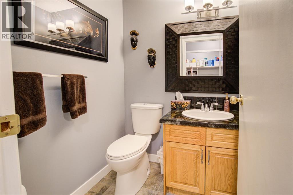 4601 4 Street W, Claresholm, Alberta  T0L 0T0 - Photo 30 - A2297580