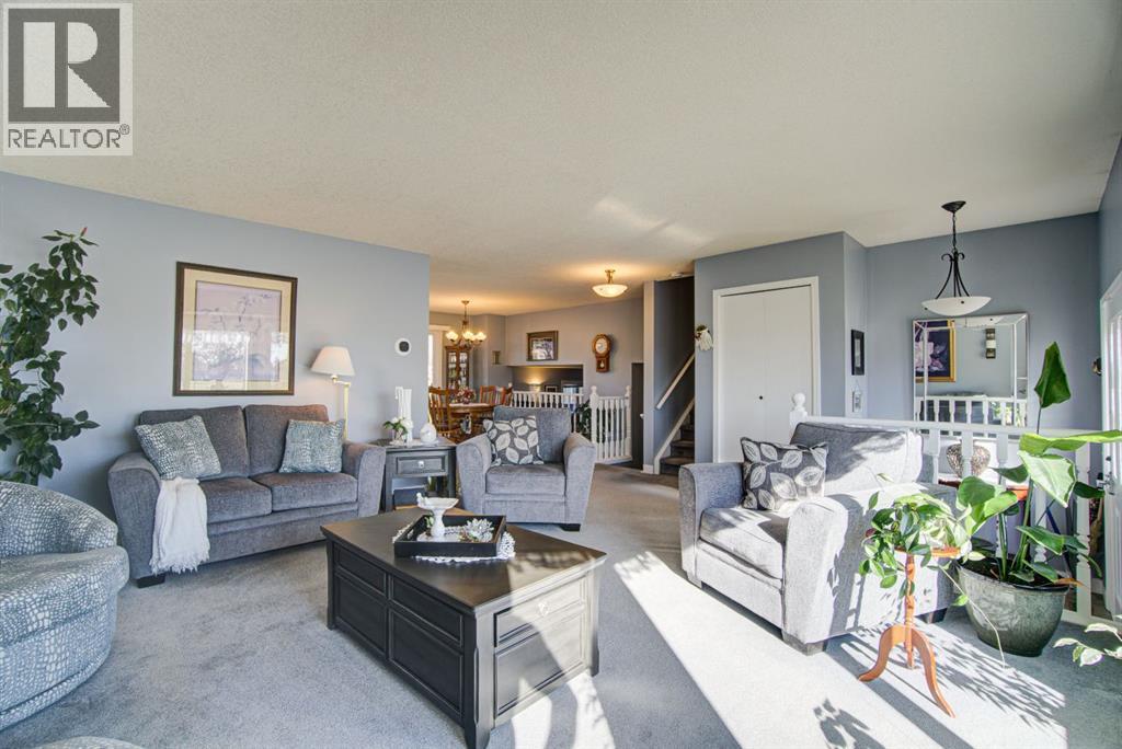 4601 4 Street W, Claresholm, Alberta  T0L 0T0 - Photo 5 - A2297580