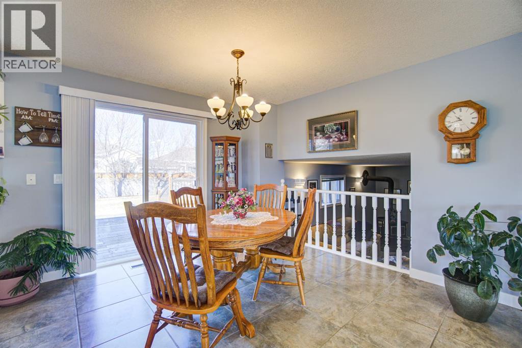 4601 4 Street W, Claresholm, Alberta  T0L 0T0 - Photo 12 - A2297580