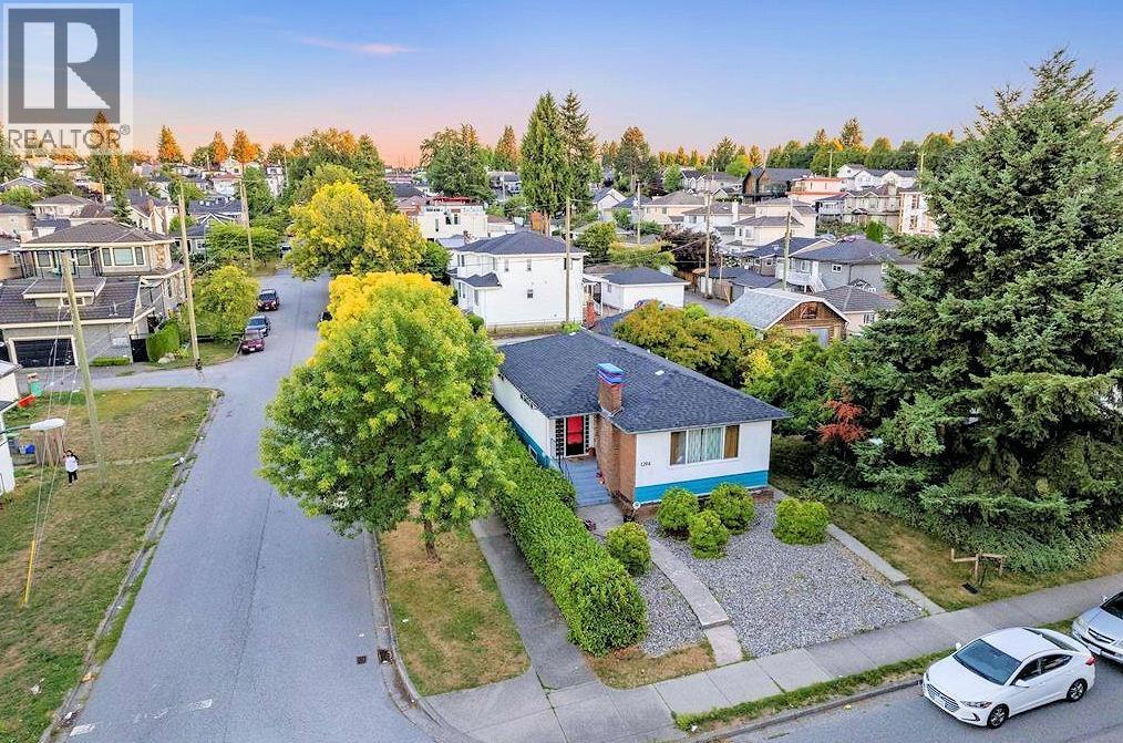 1294 E 33rd Avenue, Vancouver, British Columbia  V5V 3B6 - Photo 3 - R3106352