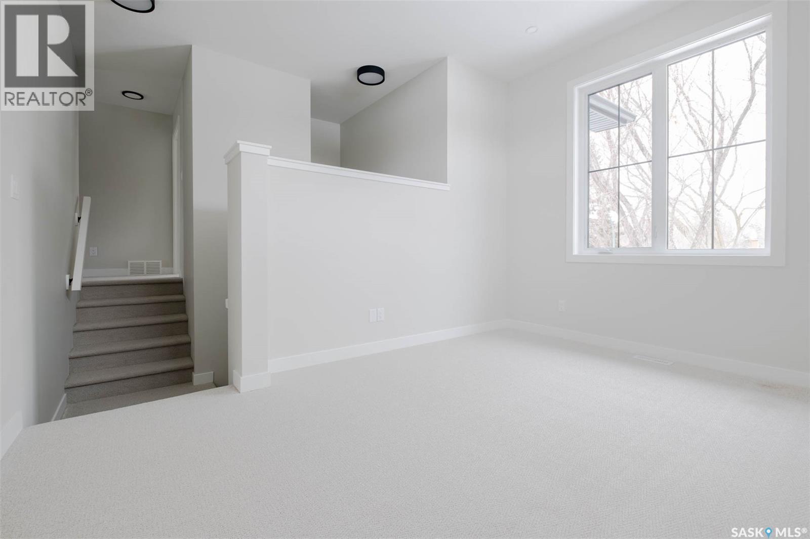 2808 Fleury Street, Regina, Saskatchewan  S4N 2M4 - Photo 17 - SK032002