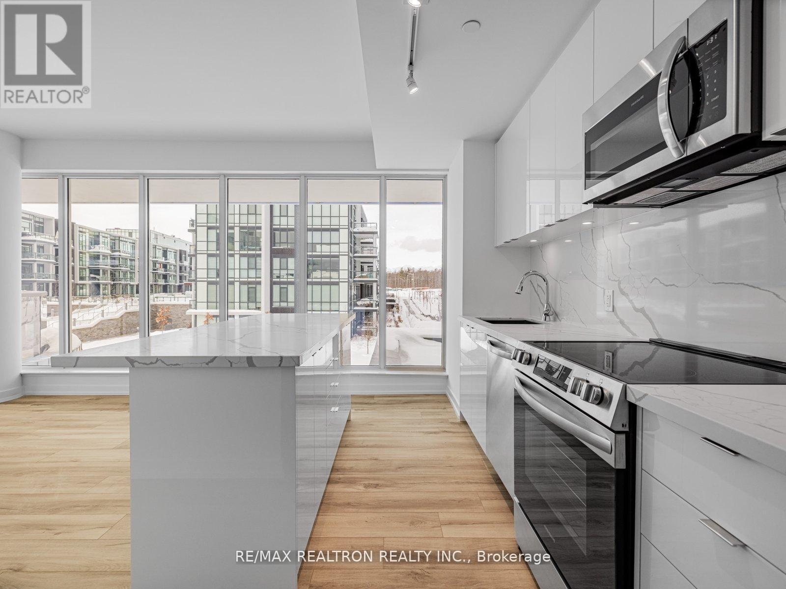 316 - 333 Sunseeker Avenue, Innisfil, Ontario  L9S 0J7 - Photo 8 - N12952168