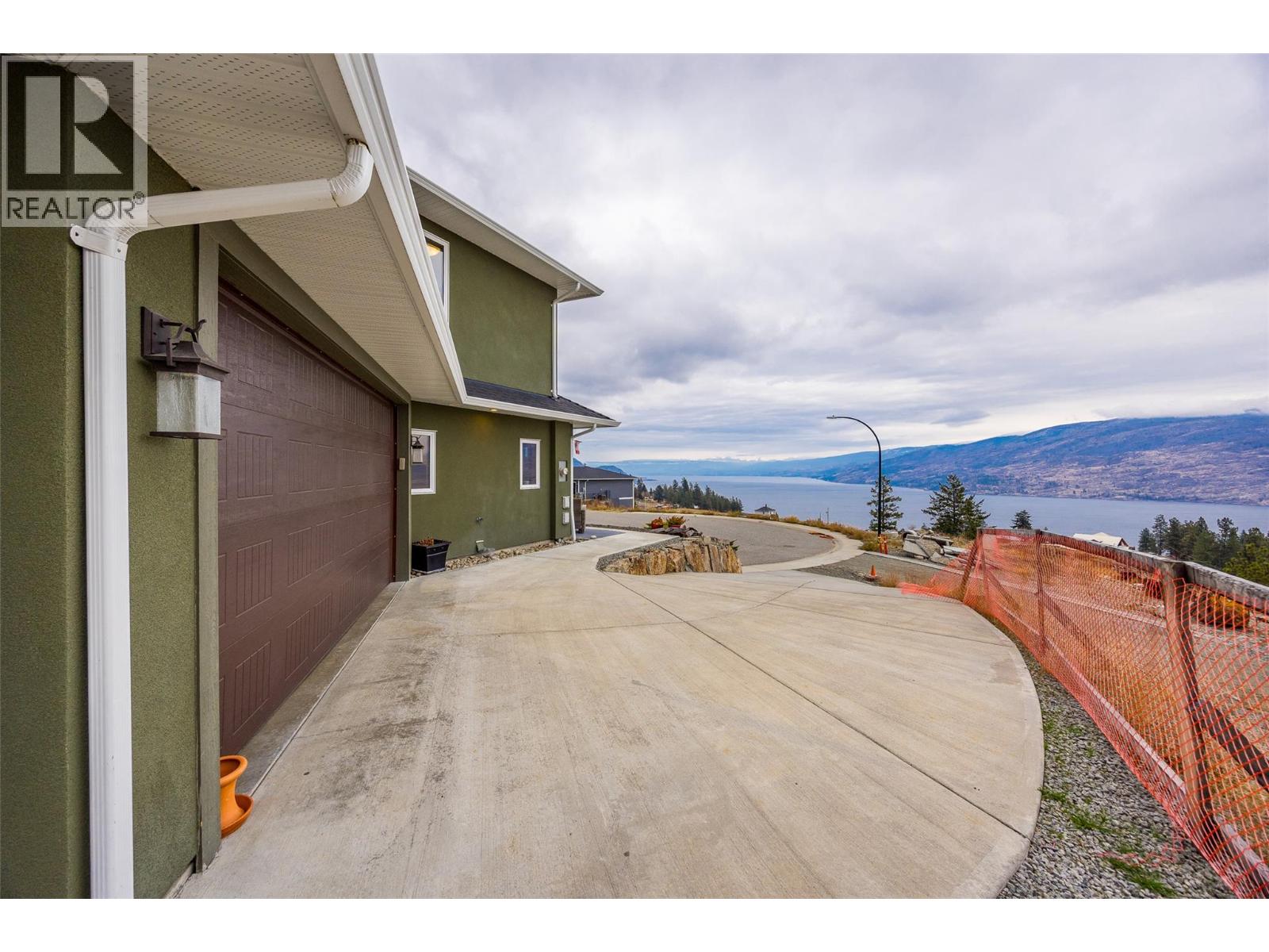 6018 Fulks Road, Peachland, British Columbia  V0H 1X4 - Photo 49 - 10381222