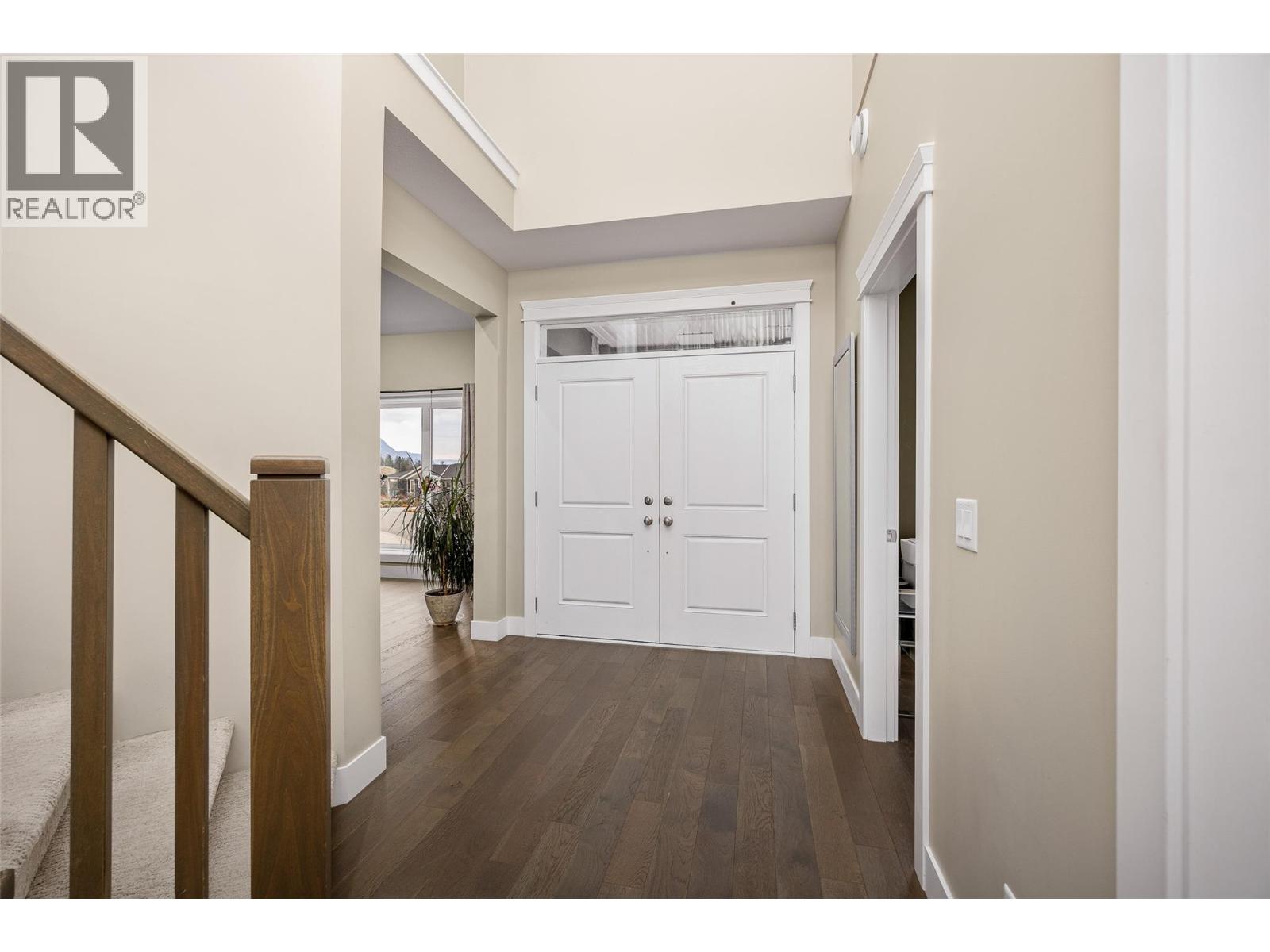 6018 Fulks Road, Peachland, British Columbia  V0H 1X4 - Photo 6 - 10381222