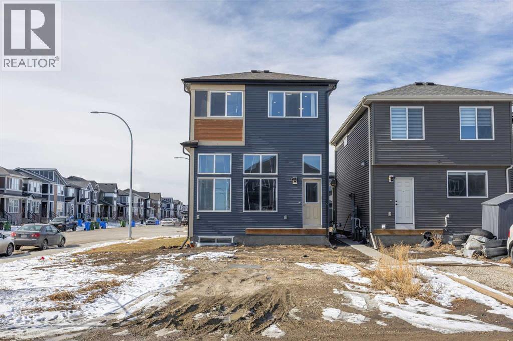 6 Corner Glen Common Ne, Calgary, Alberta  T3N 2L5 - Photo 43 - A2293437